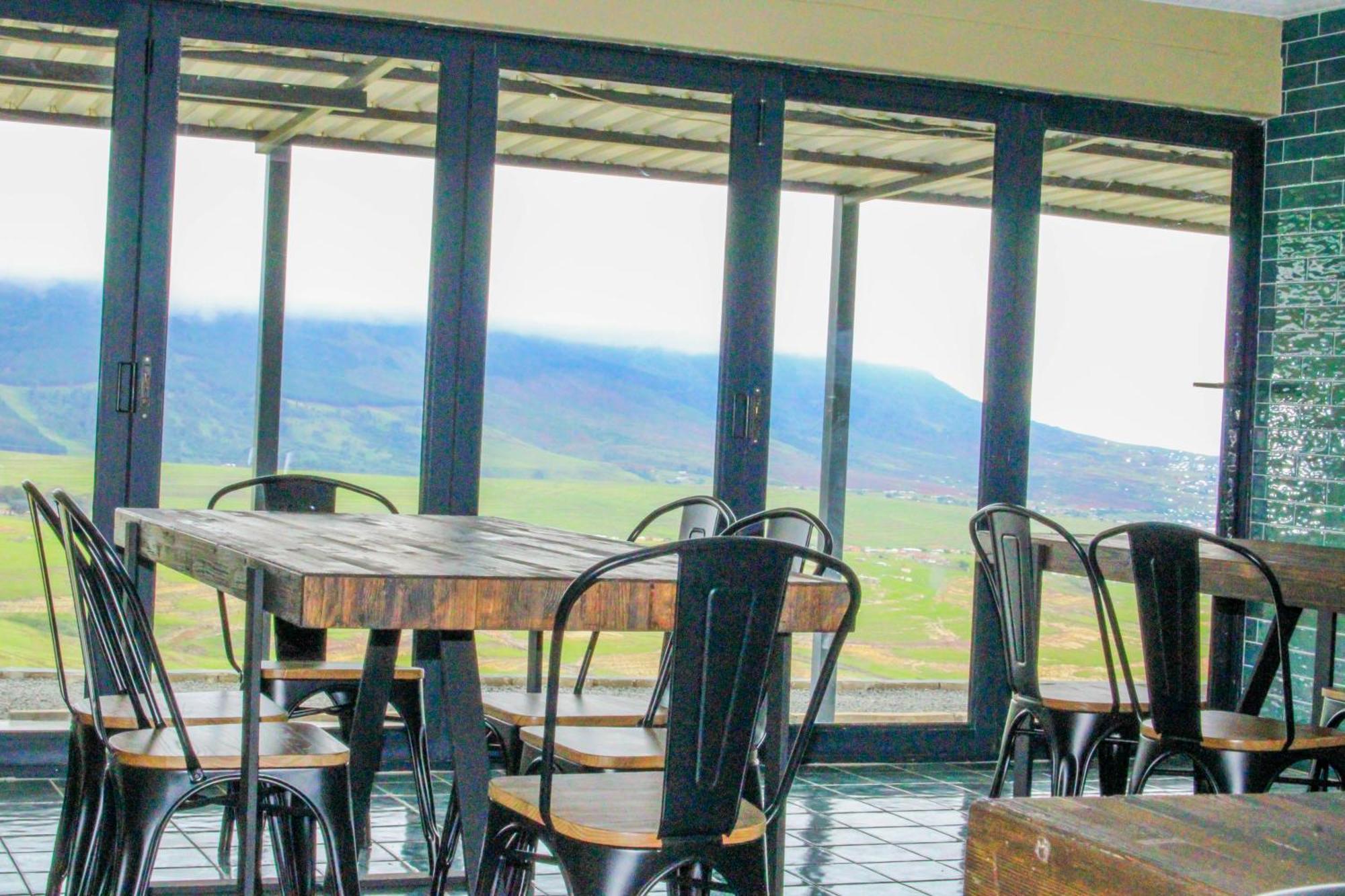 Imvomvo Country Lodge Mount Ayliff Экстерьер фото